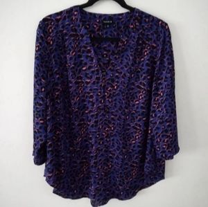 Torrid size 00 blouse